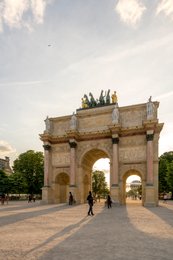 Arc-de-Triomphe-du-Carrousel;-Architecture;-Heritage;-Historic-axis;-Historic-monument;-Institut-de-France;-Jardin-du-Carrousel;-Kaleidos;-Kaleidos-images;-La-parole-à-limage;-Louvre;-Paris;-Perspective;-Stories-Pictures;-Tarek-Charara